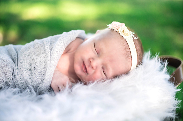 Newborn Photographer Austin Texas Natural Light Photography Round Rock