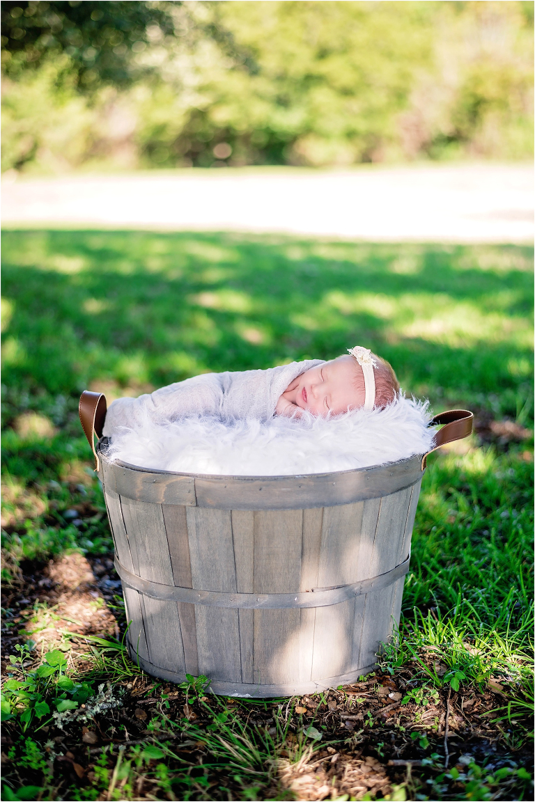 Newborn Photographer Austin Texas Natural Light Photography Round Rock