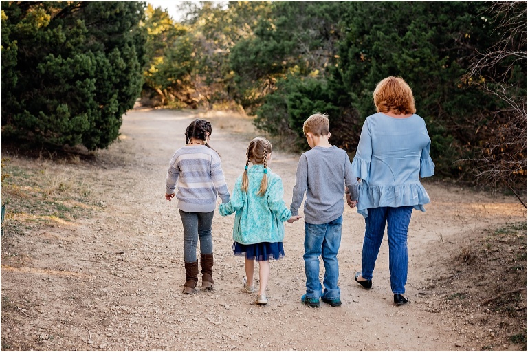 Holiday Family Photoshoot in Austin Texas Natural Light Photographer