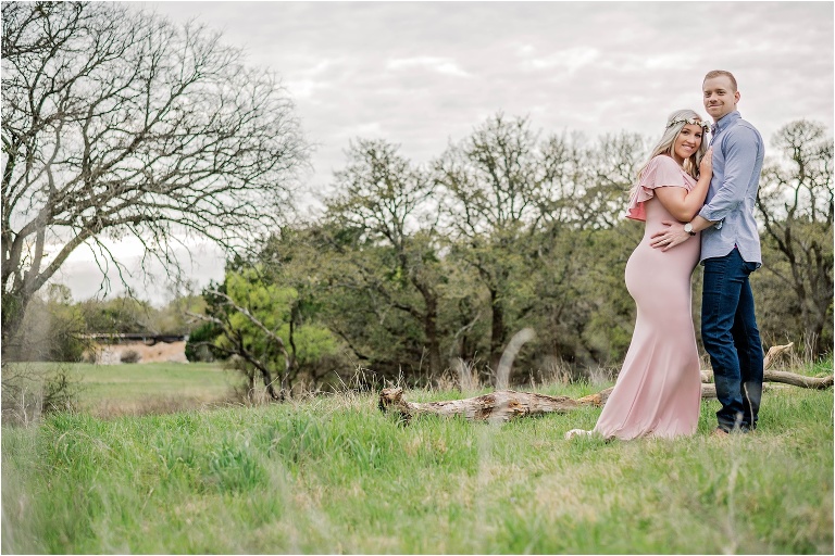 Maternity Photographer in Cedar Park Texas Natural Light Photography