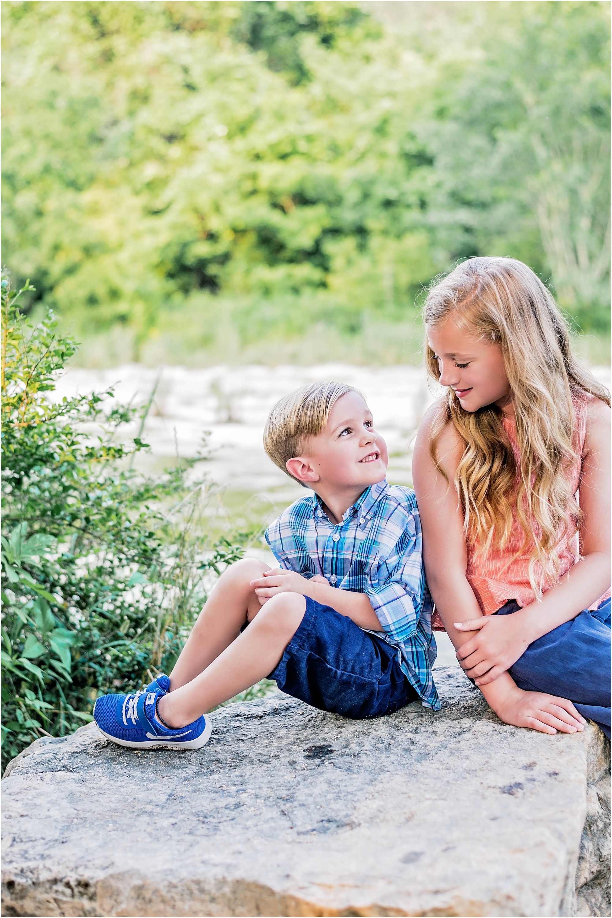 Brother and Sister Photoshoot in Austin Texas at Bull Creek Park by Natural  Light Family Photographer