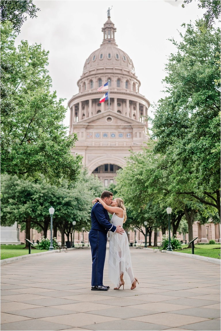 Couple Eloped in South Austin Texas by Natural Light Photographer State Capital Building