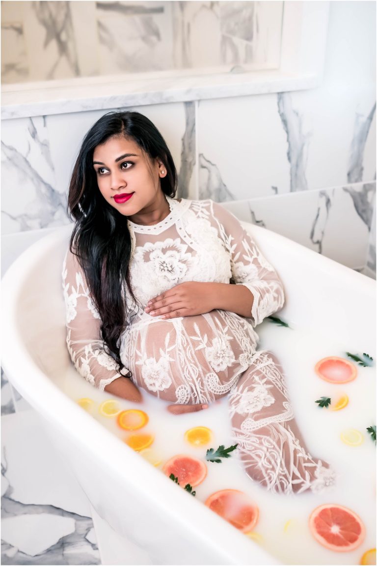 milkbath maternity photoshoot in Georgetown Texas by family photographer